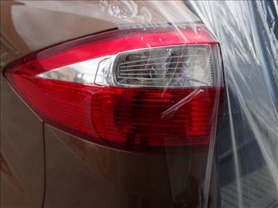 Ford C-Max bal hátsó lámpa 