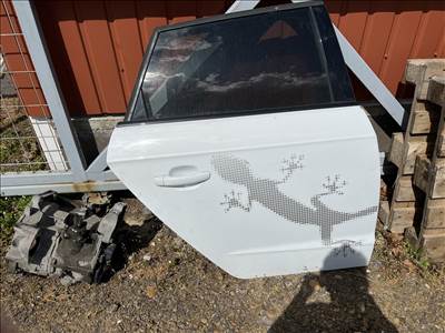Audi A3 (8V) jobb hátsó ajtó