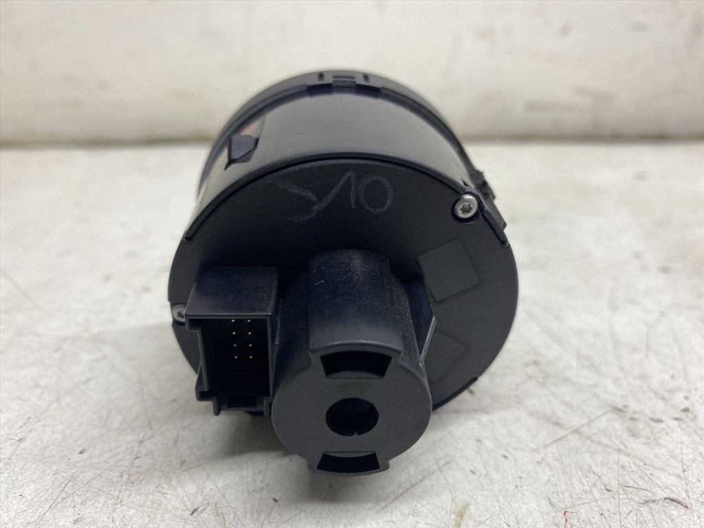 VW GOLF V Variant (1K5) 1.9 TDI Világítás Kapcsoló #37800# 1K0941431Q 2. kép