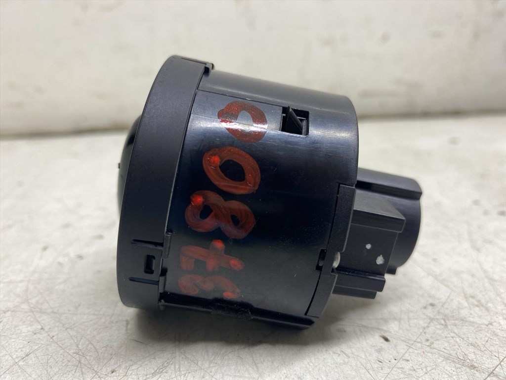 VW GOLF V Variant (1K5) 1.9 TDI Világítás Kapcsoló #37800# 1K0941431Q 3. kép