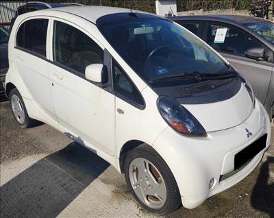 2013 Mitsubishi I-MIEV HA0 / Citroen C-ZERO, Peugeot ION - 35 kW elektromos, automata - BONTÁS
