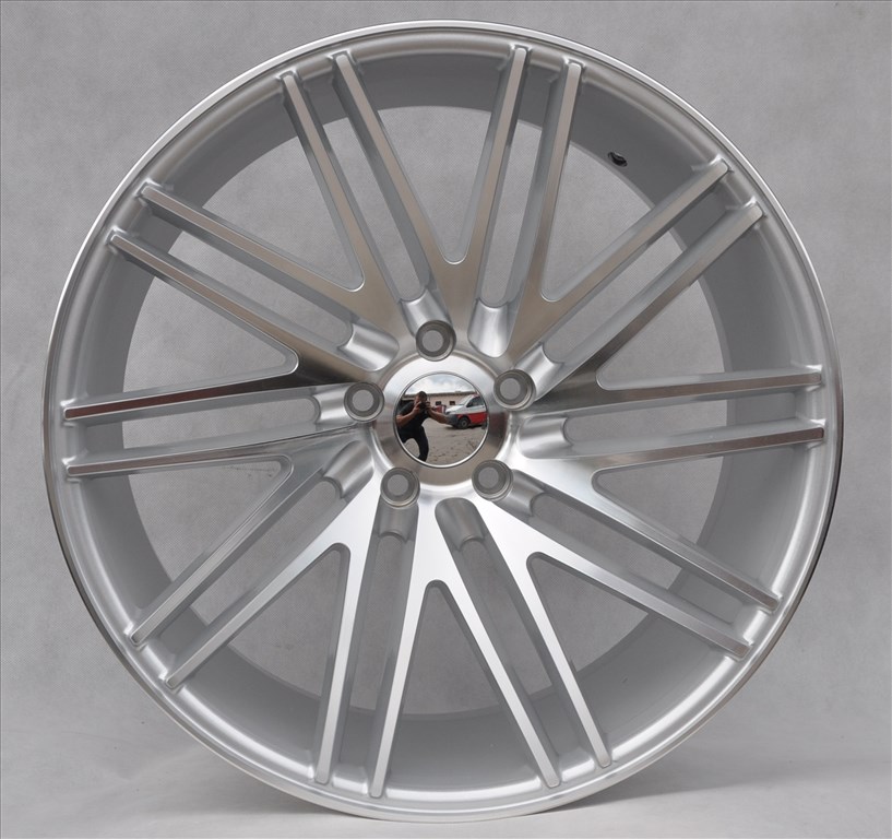 579 MS ALUFELNI 20 5X120BMW 5 7 F10 F11 F01 ET33 4. kép