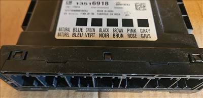 Opel Insignia B BCM modul  13516918