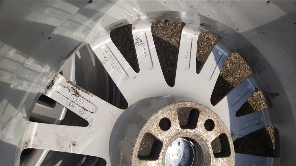 Audi gyári alufelni, 5x112, 57.1, 7.5x17, et45 2. kép