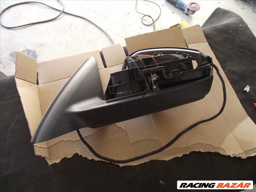 Skoda Octavia 3 bal tükörállvány 2013-2020 9 vezeték  1. kép