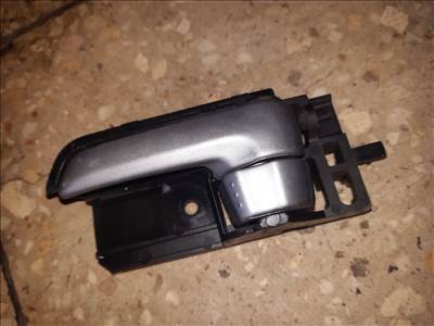 Suzuki Swift III 04-10 Bal Első Belső Ajtókilincs