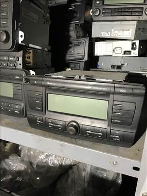 Skoda Octavia II fejegység  1z0035161c