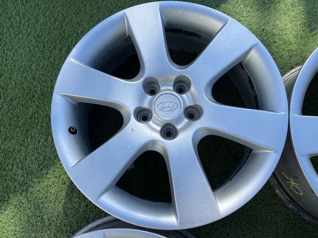 5x114.3 18" Hyundai gyári alufelni 7Jx18h2 ET41 5. kép