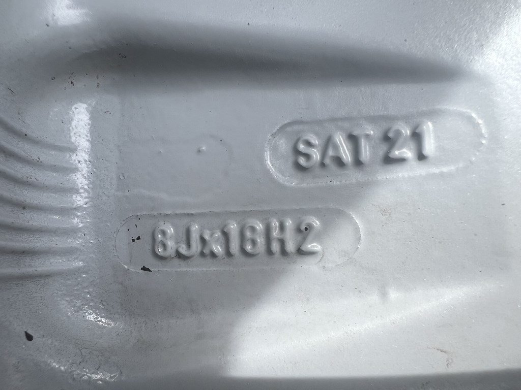 5x112 18" Audi Fondmetal  alufelni 8Jx18h2 ET35 7. kép