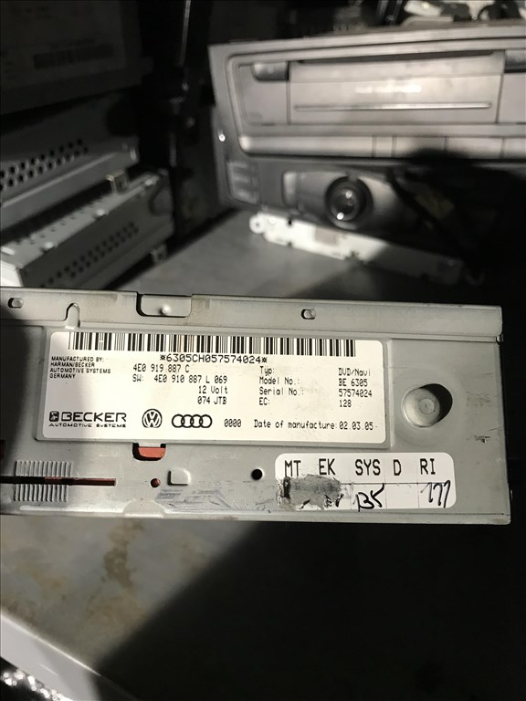 Audi A4 (B8 - 8K) navigáció vezérlő 4e0919887c 2. kép