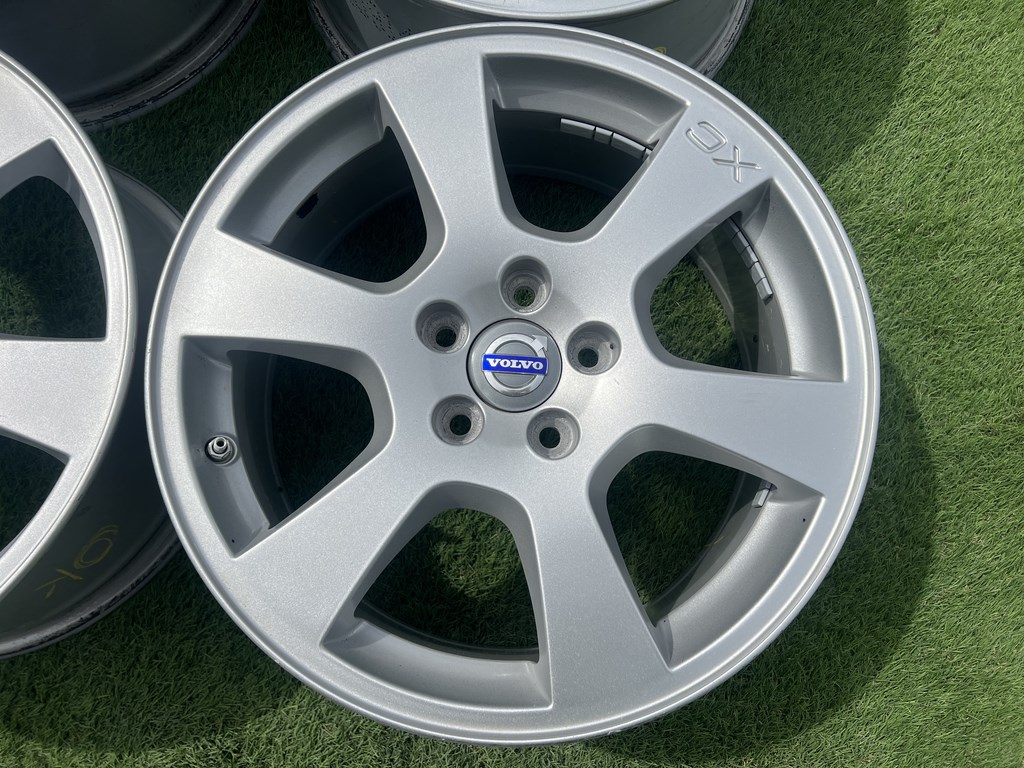 5x108 17" Volvo gyári alufelni +TPMS szenzor 7,5Jx17h2 ET55 3. kép