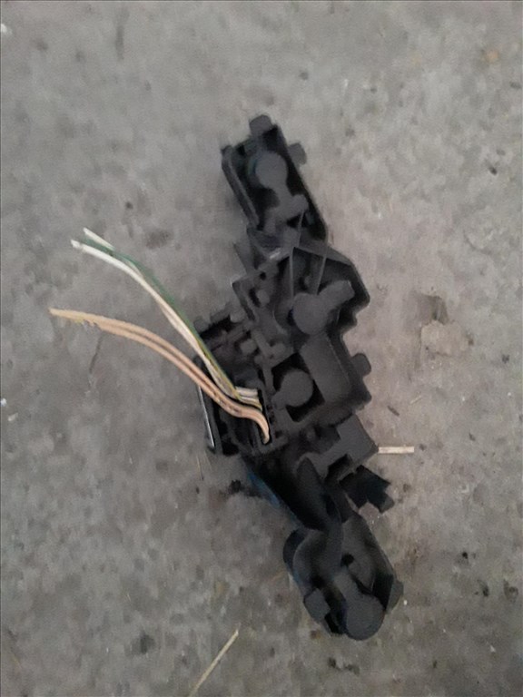 Peugeot 307 3-5 ajtós Hátsó Lámpa Foglalat facelif 3. kép