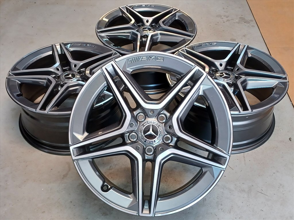 Új!! Gyári Mercedes W213 AMG 5x112 8x18 ET43 4db 2. kép