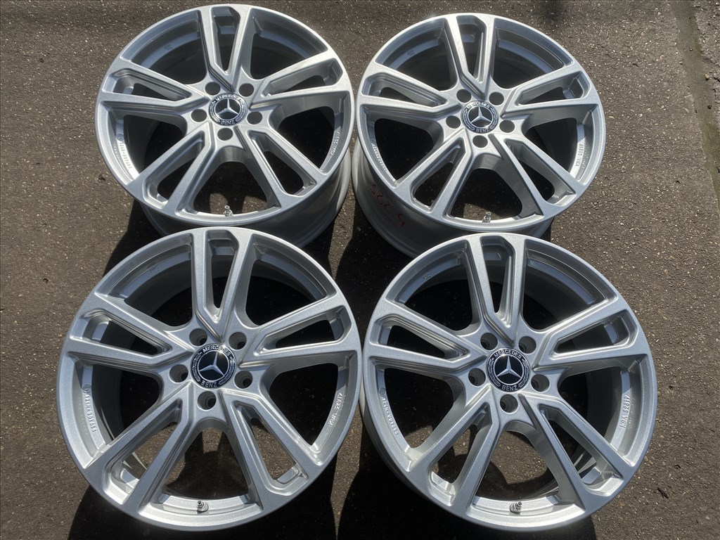 4db Alutec 18" Mercedes-Benz alufelni. (3824) 1. kép