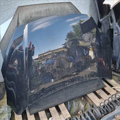 Ford Focus Mk3 gépháztető 