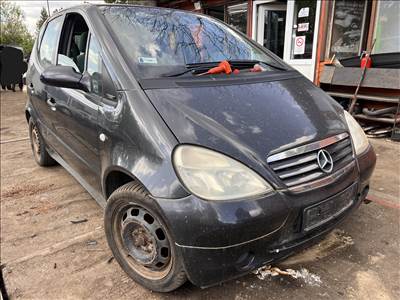 Mercedes A 140 1.4i bontott alkatrészei