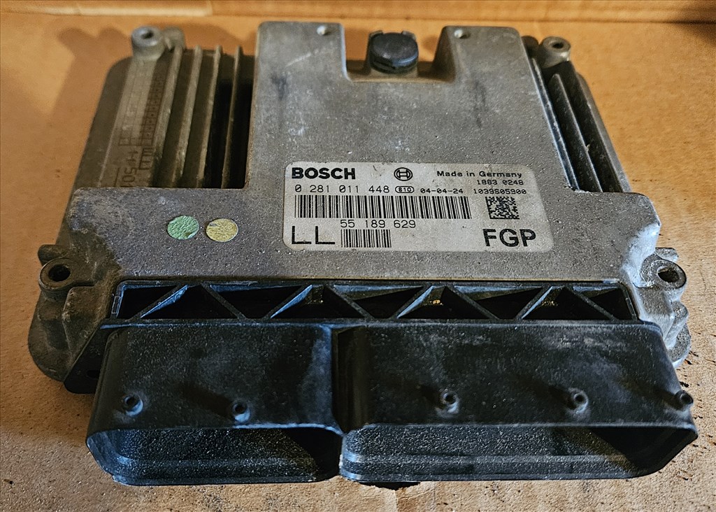 Opel Vectra C 1.9 CDTI Motorvezérlő Z19dth 0281011448 1. kép