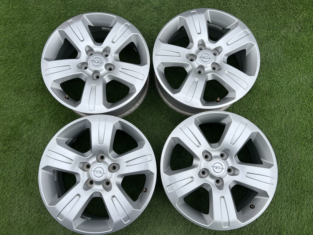 5x115 17" Opel Mokka gyári alufelni +TPMS 7Jx17h2 ET46 1. kép