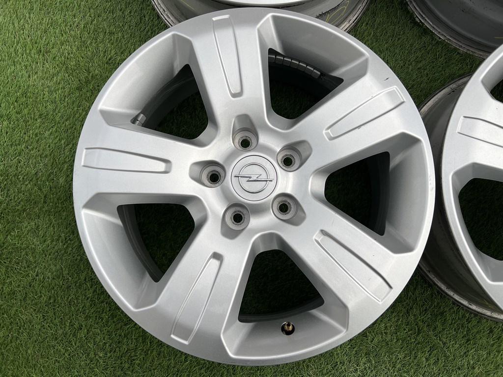 5x115 17" Opel Mokka gyári alufelni +TPMS 7Jx17h2 ET46 2. kép