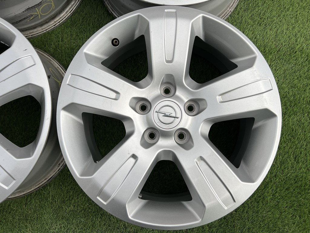 5x115 17" Opel Mokka gyári alufelni +TPMS 7Jx17h2 ET46 3. kép