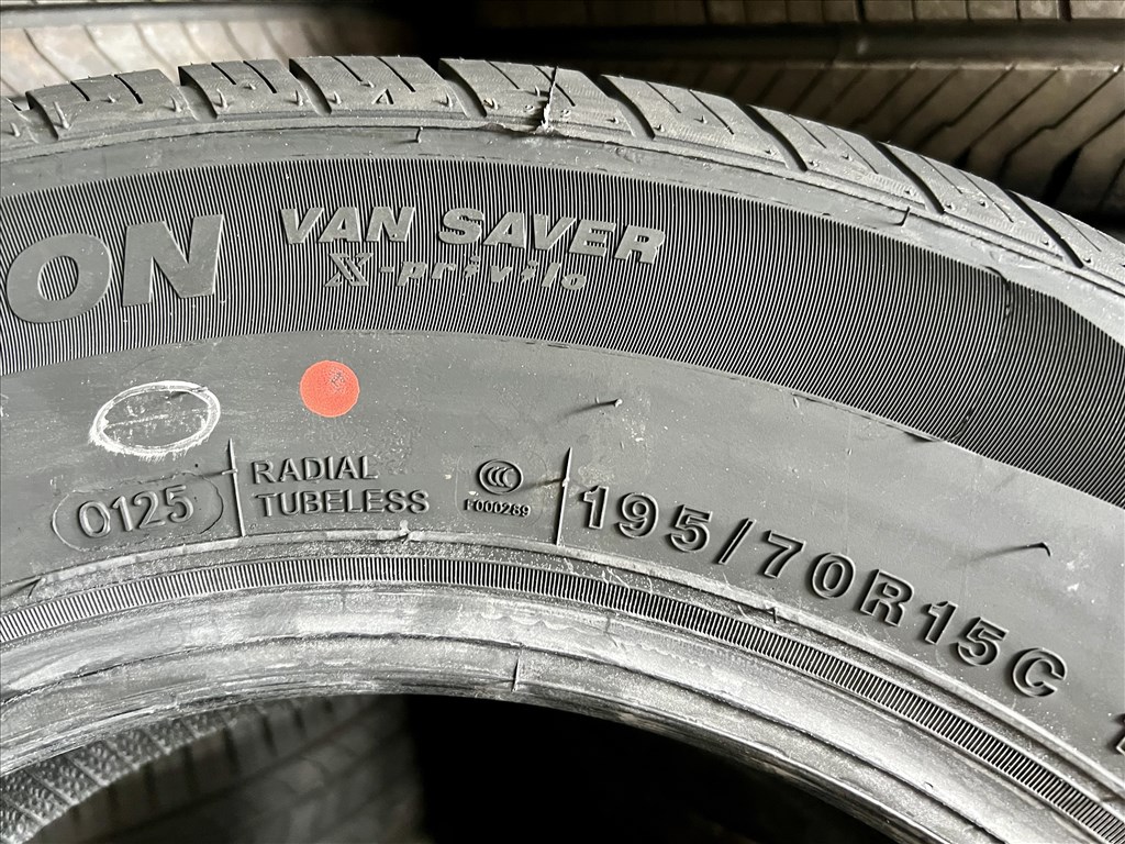 195/70 R15C 195/70R15C 195/70/15C négyévszakos 4 évszakos gumi 5. kép