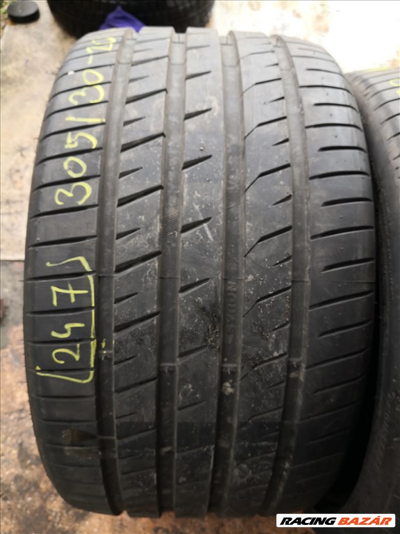245/30 R20 és 305/30 R20 ÚJ!! Syron nyári gumi 100000ft a 4db/247/ 1. kép