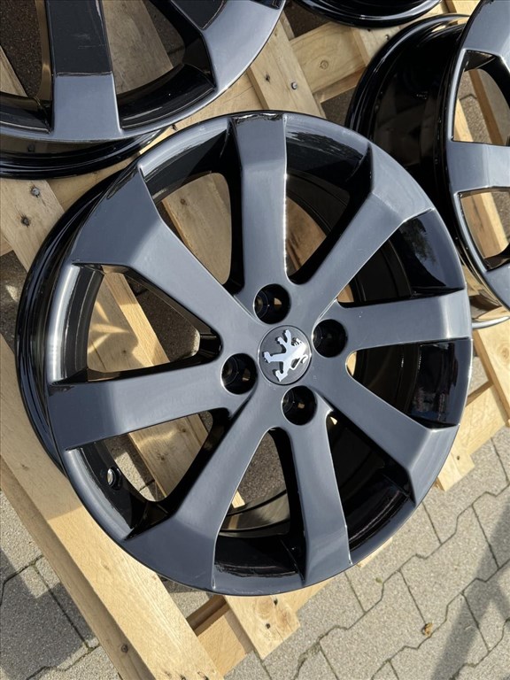 R17 4x108 Original Peugoet 7J ET29 - 9685910280 -új gyári felnik alufelnik 7x17 17" 17col 2. kép