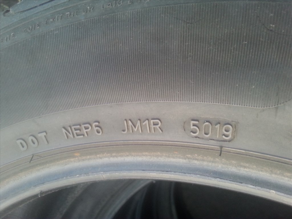  255/55R19 Goodyear Eagle F1 Asymmetrice2 SUV 4x4 nyári gumi  8. kép