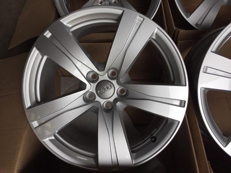 EREDETI AUDI ALUFELNI 18'' 5x112 AUDI Q7 A5 A7 4M0601025A 6. kép