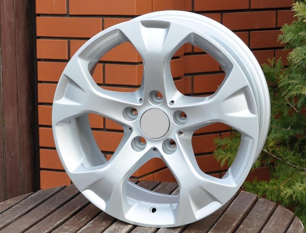 284 S 17 5X120 BMW 1 3 E46 E90 E91 X3 ET40 2. kép