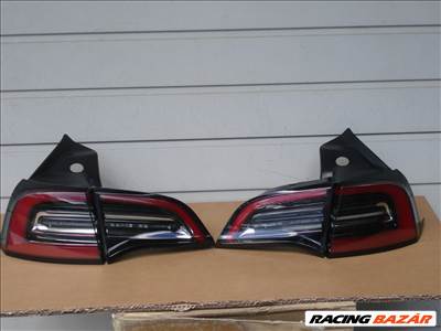 Tesla Model Y Model 3 Hátsó Lámpasor 2020-tól