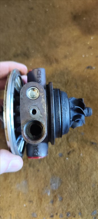 Audi A4 (B8 - 8K) B8 - 8K IHI turbo vizhuteses felújitando 308280297pe 06k145701t 3. kép