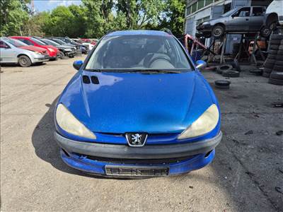 Peugeot 206 1.4 motorháztető 