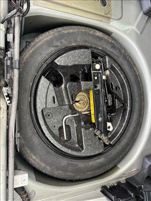 BMW 5-ös sorozat E60/E61 E60/61 pótkerék szett.