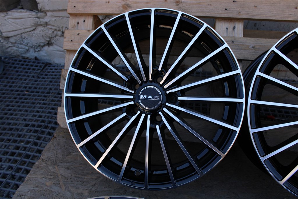 R17 5x108 (72) Original MAK VOLARE+ Black Mirror 7.5J ET45  új felnik alufelnik 5. kép