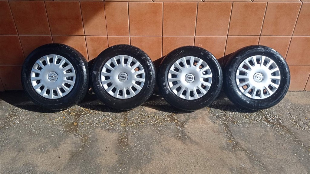  OPEL CORSA C 14" LEMEZFELNI 4X100 NYÁRI 175/70R14 GUMIVAL OLCSÒN!!! 1. kép
