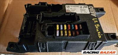 Opel Corsa D BCM modul JM 13142240