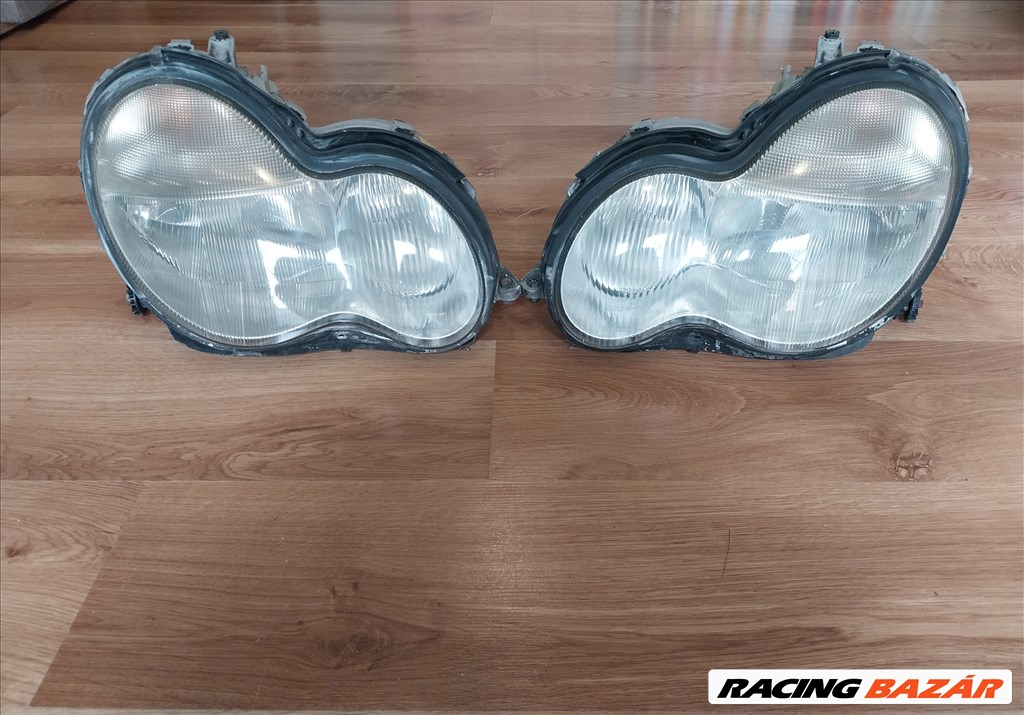 Mercedes C-Class W203 fényszóró pár - Facelift előtti   a2038200761 a2038201761 2. kép