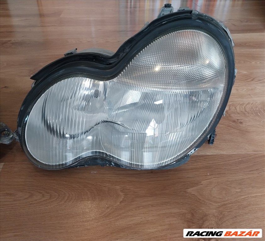 Mercedes C-Class W203 fényszóró pár - Facelift előtti   a2038200761 a2038201761 4. kép