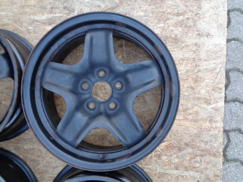 Opel Gyári lemezfelni 16-os, 5×105-ös osztó, szenzorral eladó. 4. kép