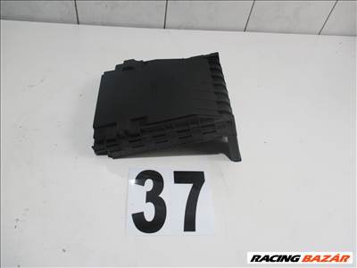 Skoda Octávia II Biztosítéktábla takaró  1ko937132f