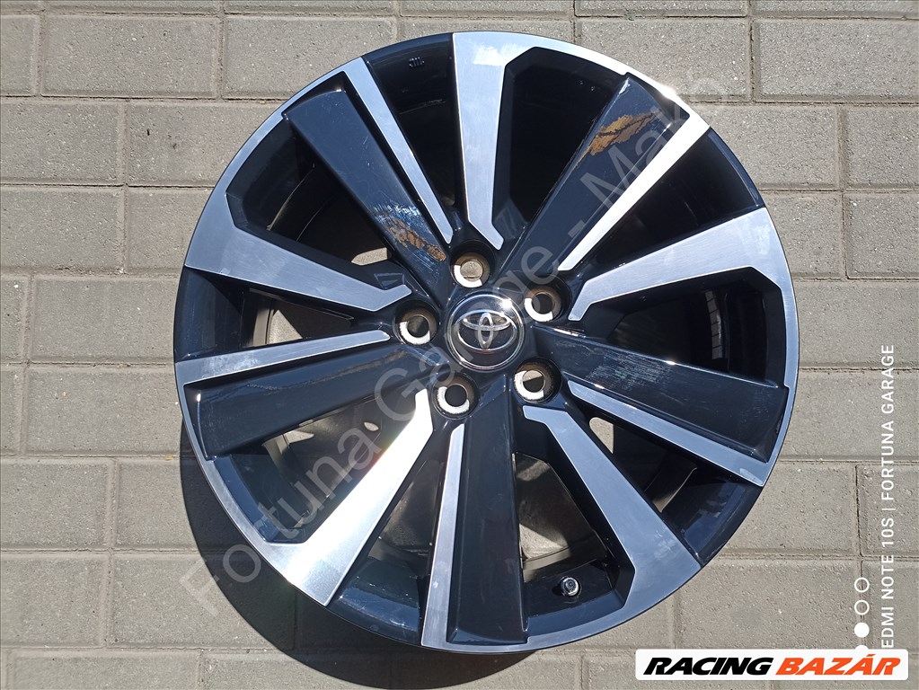 5x114.3 18" Toyota újszerű alufelni garnitúra +TPMS 2. kép
