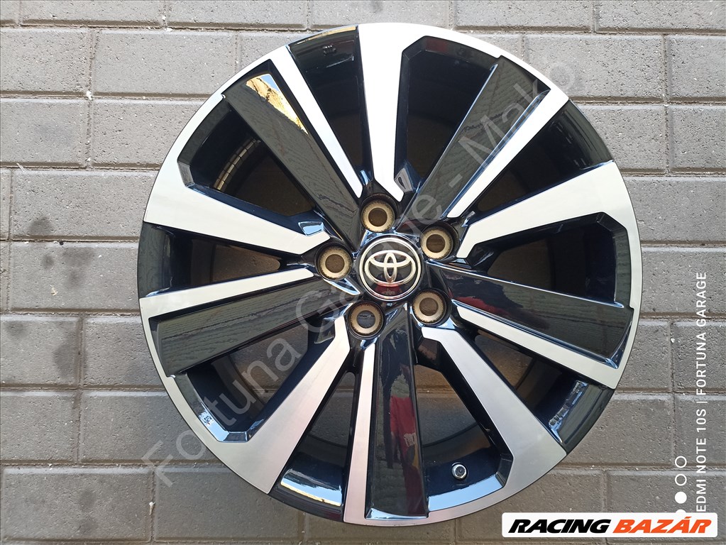 5x114.3 18" Toyota újszerű alufelni garnitúra +TPMS 3. kép