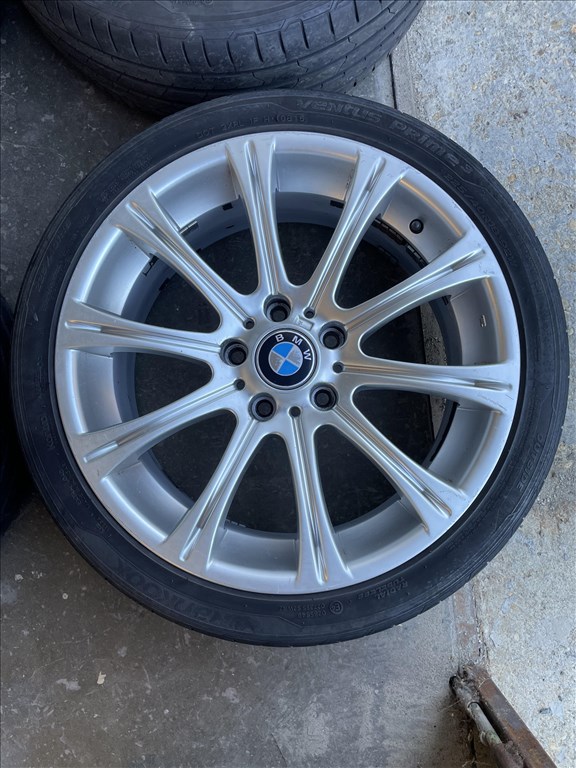  5x120 lyukosztású 18" használt alufelni, rajta használt nyári gumi gumi  3. kép