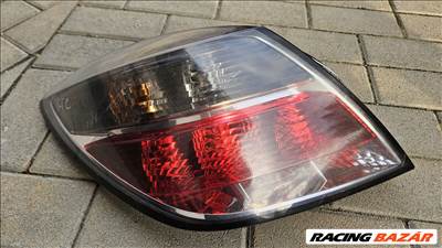 Opel Astra H GTC Bal hátsó lámpa 