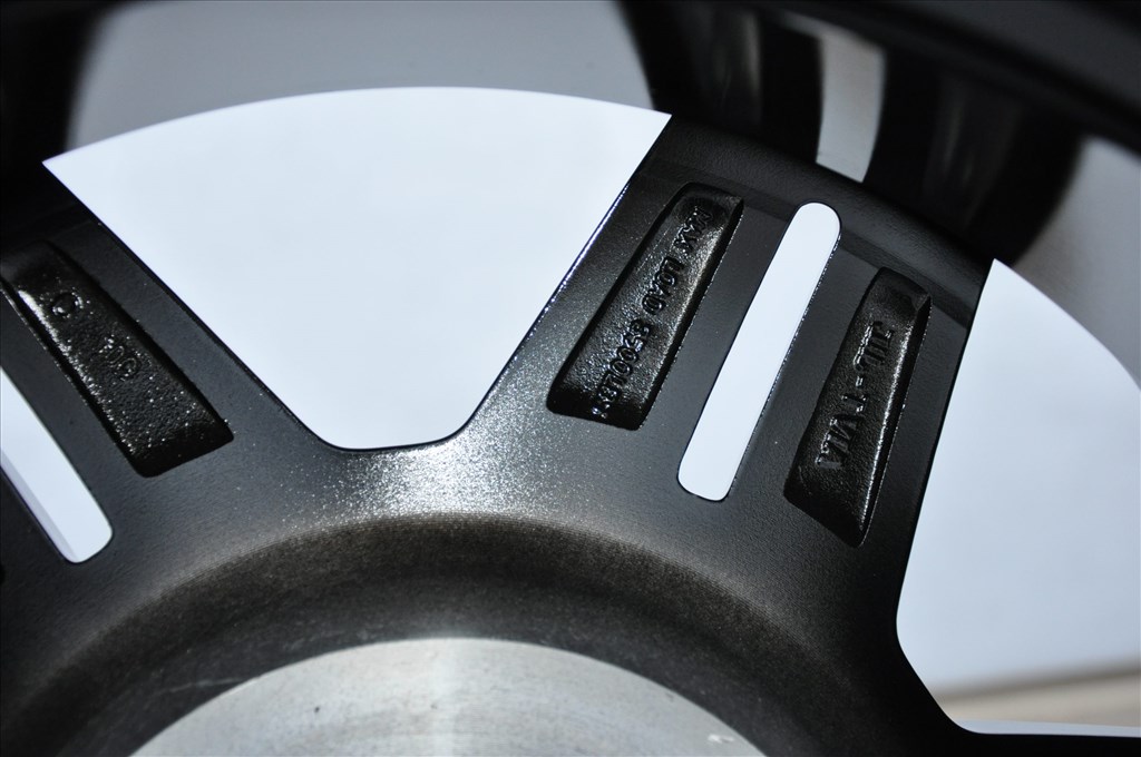 1905 MB ALUFELNI 17 6x139,7 TOYOTA HILUX MITSUBISHI L200 ET12 5. kép