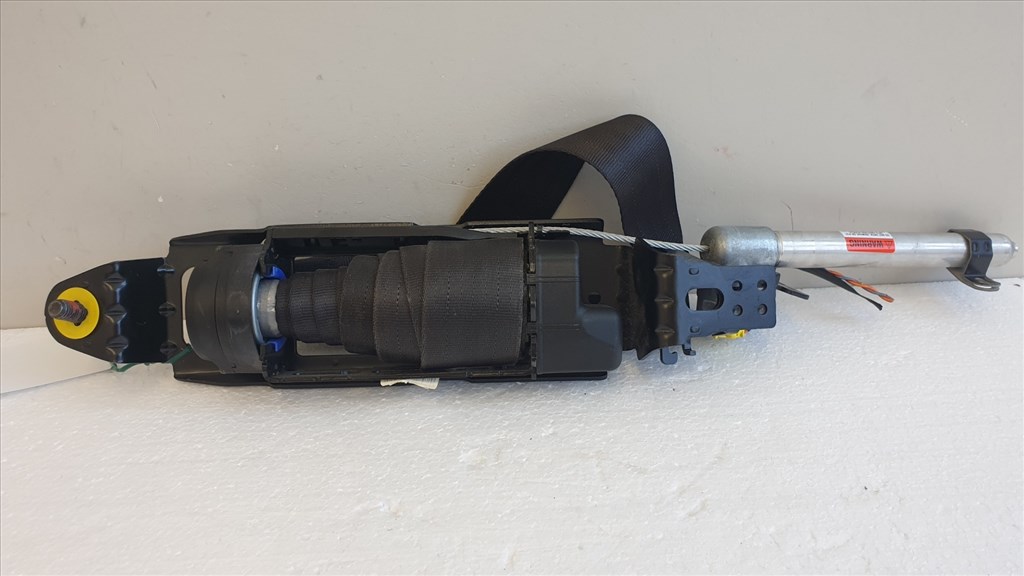 509549 Volvo C30, 2008, Jobb Első Övfeszítő, Biztonsági Öv. 6. kép