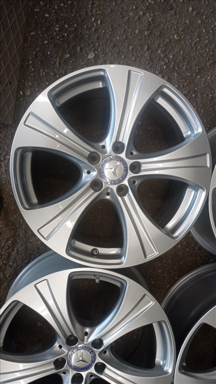  5x112 lyukosztású 8JJ 18" használt (gyári felni) alufelni 5. kép