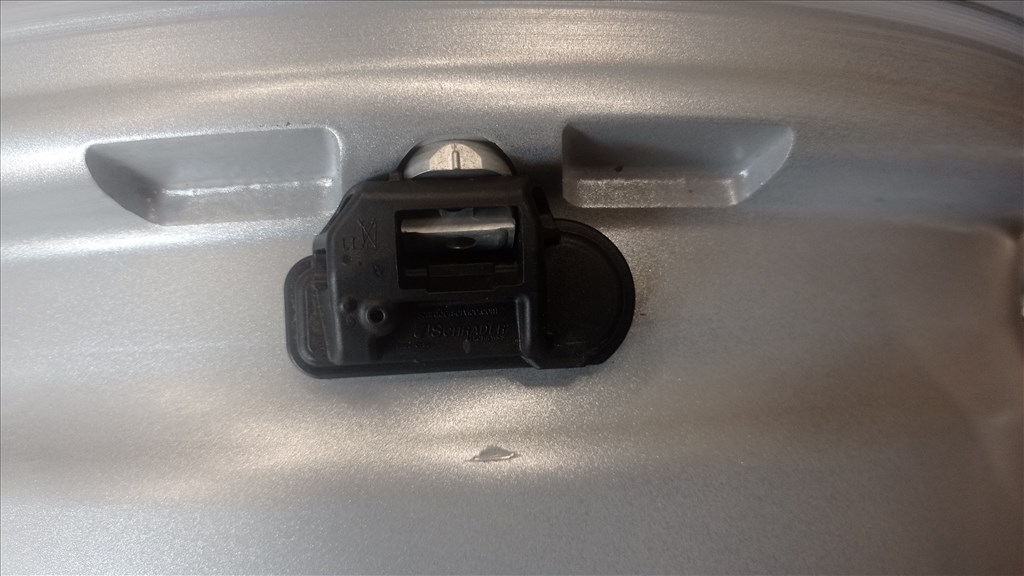  5x112 lyukosztású 8JJ 18" használt (gyári felni) alufelni 6. kép