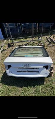 Audi A5 (B8 - 8T) B8 - 8T Sportback csomagtérajtó 